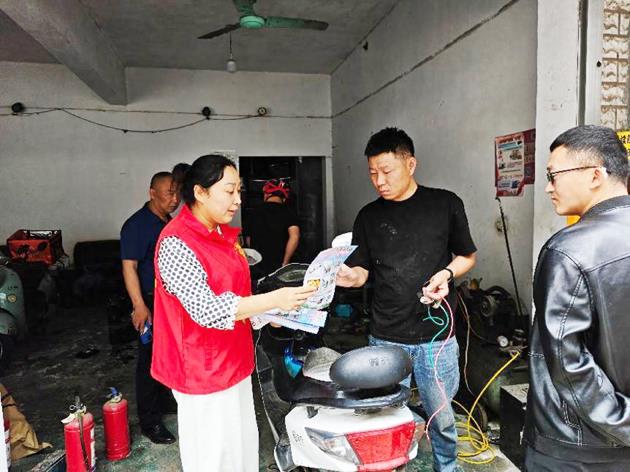 阜阳市七里铺社区防灾减灾宣传活动
