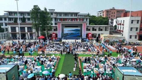 2025吉水清水龙虾品鉴汇暨上下老街美食季系列活动开幕