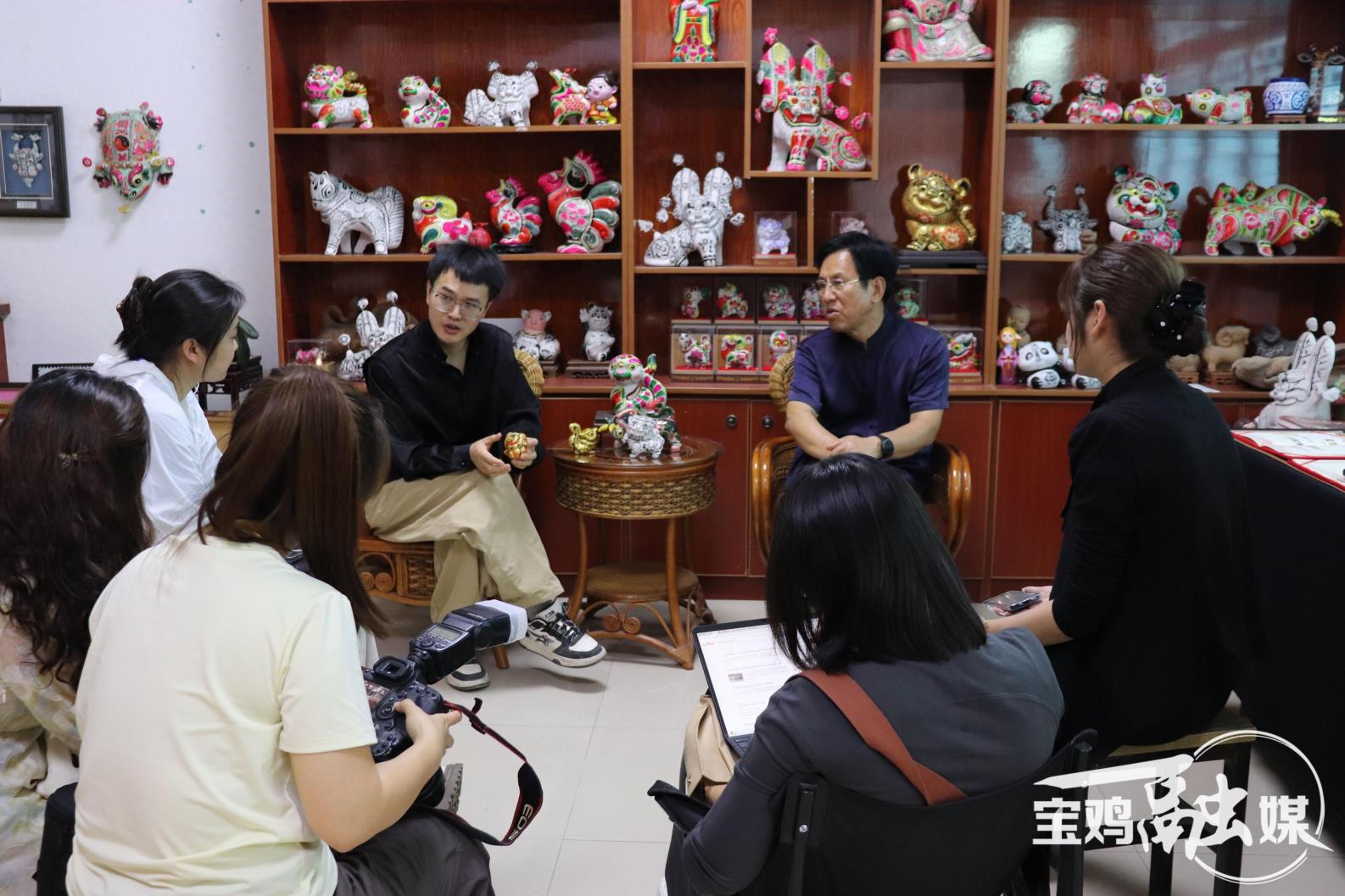 聚焦非遗工坊 探访凤翔泥塑 “非遗工坊助力乡村振兴”融媒体采风活动走进宝鸡