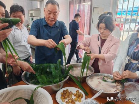 章集街道我们的节日端午活动丰富多彩