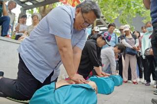 朝阳区大屯街道举办2025年全国科技周暨安全生产月科普活动