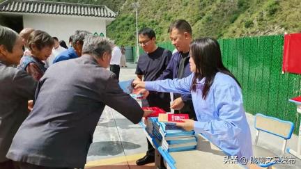 [“法”在身边、“粽”香四益]玉垒乡开展2025年民法典宣传月活动