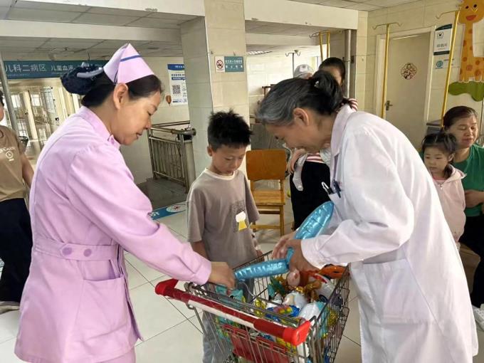 “健康六一 欢乐童行”——鹤壁市人民医院儿科暖心开启儿童节特色活动