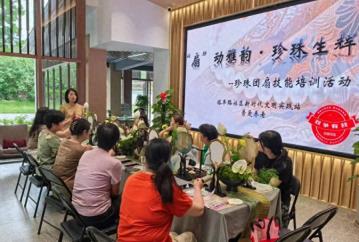 【文化进万家】巧手传非遗 文化润民心 | 多彩活动点亮居民文化生活