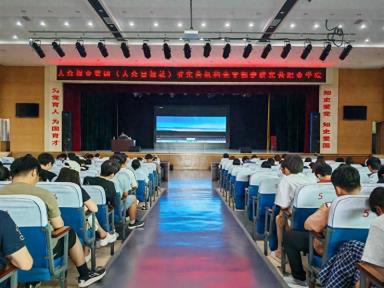大众报业集团驻东营机构党支部走进东营职业学院开展主题党日活动