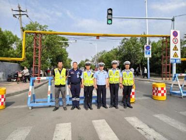 东营区开展“爱心助考·为梦护航”文明实践志愿服务活动