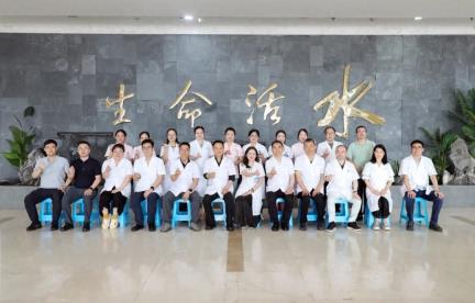 汇聚名医解“痛”局！九江市一医院联合全国12位名医教授开展专场义诊活动