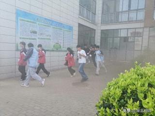 湖北孝感：从“懂知识”到“会操作”，这场消防安全进校园活动“干货”满满