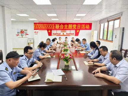 湖北仙桃农商银行郭河支行党支部与郭河市场监管所、仙方药业党支部联合开展党建共建主题