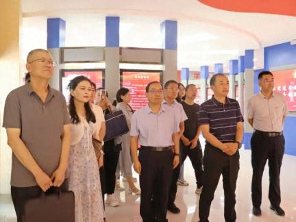 嘉峪关市检察院与市委直属机关工委、市社会组织党委、建林社区、兰新社区联动开展“七一