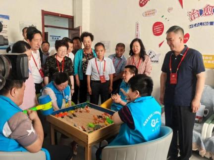酒泉市肃州区政协组织开展“巧手匠心·爱心助残”委员履职实践活动