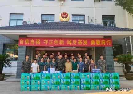 常州市多地开展“八一”走访慰问活动