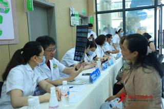 健康怒江丨怒江州首次开展“组团式帮扶专家体检季”活动
