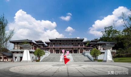彭祖山“彭祖IP奖章”徒步活动火热进行 高温难挡游客打卡热情