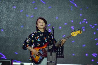 唱响小兴安岭腹地 干杯伊春绿海——第二届伊春桦树汁啤酒电音嘉年华盛大启幕 额尔古纳乐队