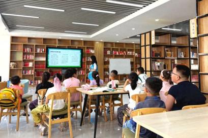锡林浩特市“返家乡”大学生社会实践活动绽放青春力量