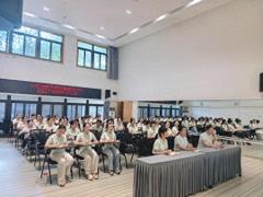 赋能成长 笃行不怠——合肥幼教集团融科城幼儿园开展2025年秋季学期暑期园本培训活动