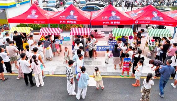 九号“安全出行守护行动”深入新乡 警企联办百场公益活动共筑安全防线