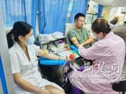 “汇聚爱心 共铸希望” 襄阳市新华医院开展医务工作者献血活动