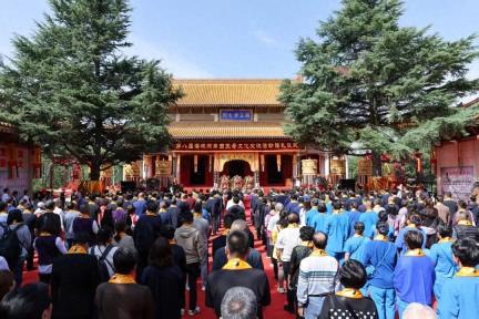 第八届海峡两岸西王母文化交流活动谒礼仪式在泾川举行 庄国泰何伟出席