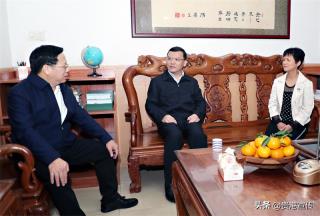 贵港市长蓝晓开展廉政家访活动