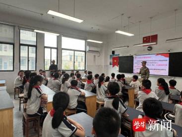 南通通州五接镇组织青少年国防教育科普宣传活动