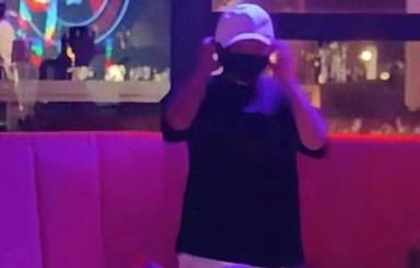 马云现阿里园区酒吧，活动不断；市值强势回归，3万亿港元不是梦