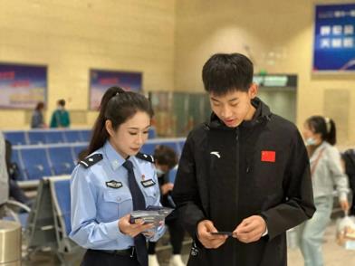 海拉尔公安分局启动“国家网络安全宣传周”活动