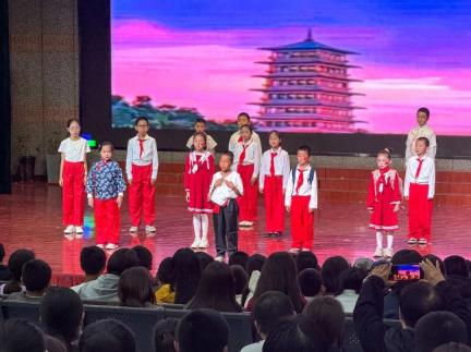 看文艺展演 听兵团故事……石河子这场迎“十一”活动很精彩