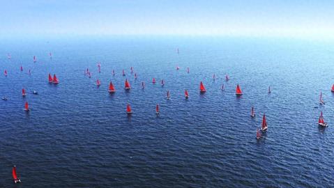 2025年“为祖国升帆”活动扬帆秦皇岛国际旅游港