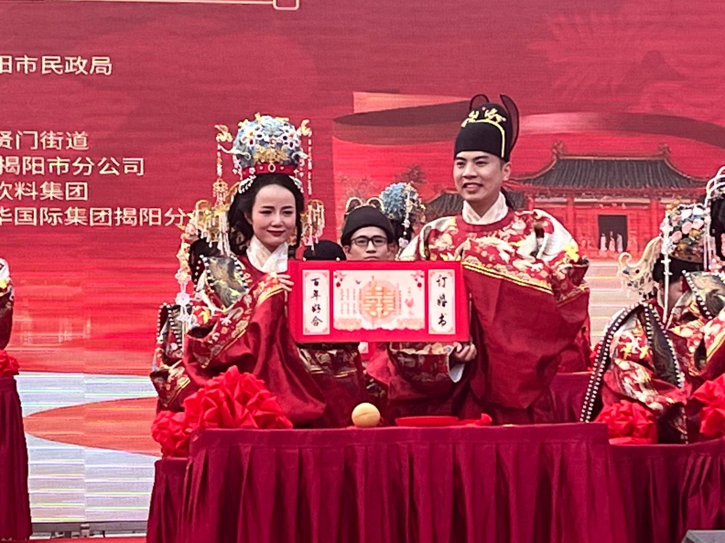 广东揭阳：古城焕新迎游客 文艺活动展精彩