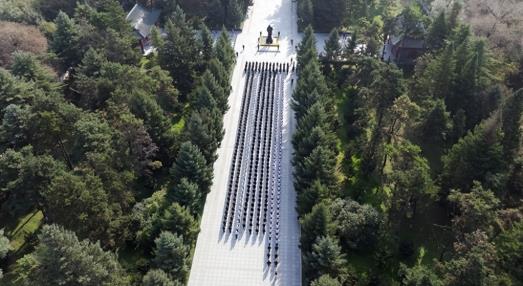 缅怀革命先烈，传承红色基因！通化市暨东昌区向烈士敬献花篮仪式举行