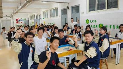 关注学生心理健康，临沂二中开展“世界精神卫生日”系列活动