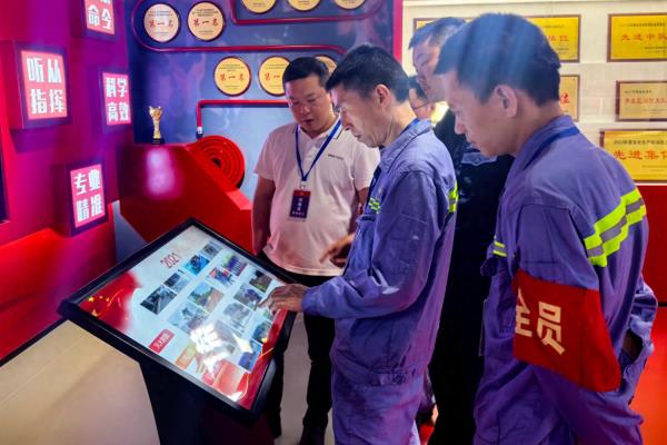 开发区大队开展消防救援站开放活动
