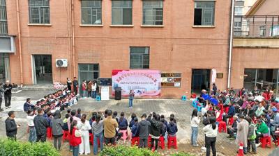 兴义：多元活动深化全民阅读 全方位推进“书香兴义”建设