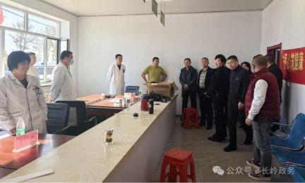 长岭县委统战部联合松原市侨联开展“我为群众办实事”健康义诊活动