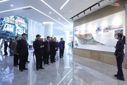 市公安局举办离退休干部职工“金盾银发心向党 重阳岁月看发展”主题系列活动